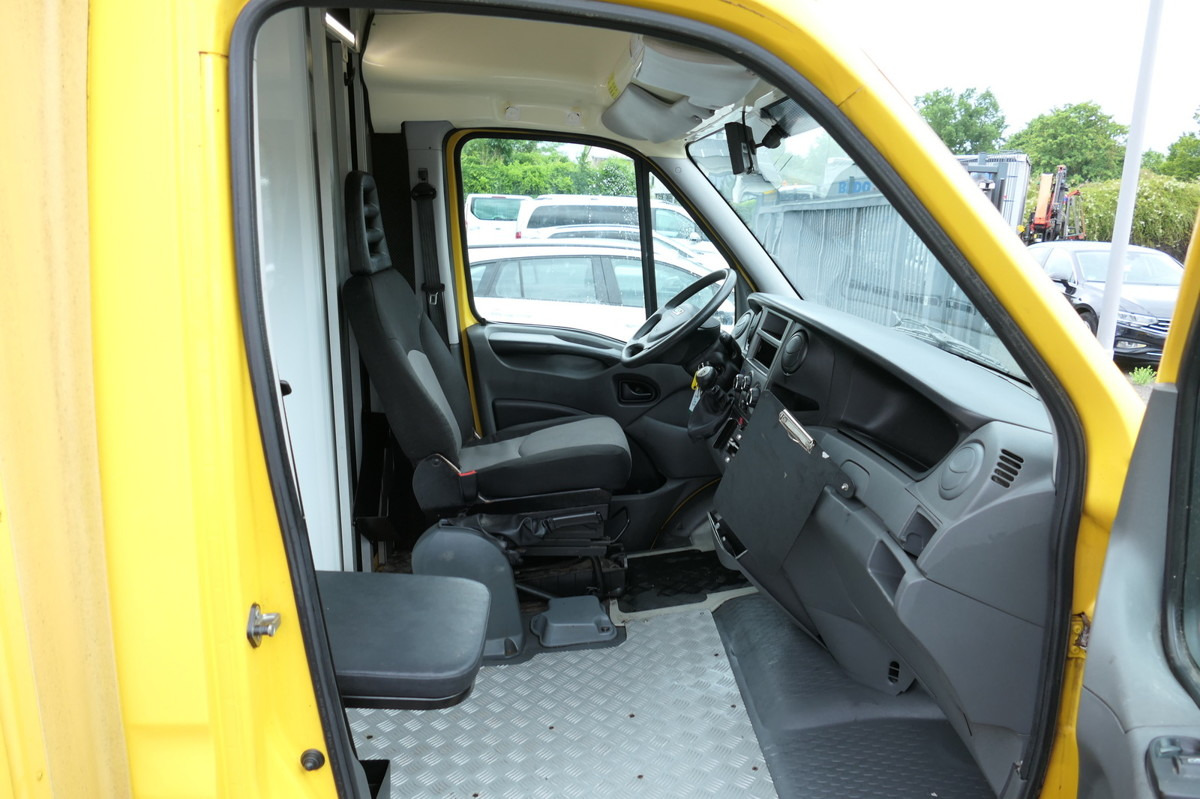 IVECO Daily 35 S11 C30C Kurz AUTOMATIK KAMERA Regale L - Kapalı kasa kamyonet: fotoğraf 5 IVECO Daily 35 S11 C30C Kurz AUTOMATIK KAMERA Regale L - Kapalı kasa kamyonet: fotoğraf 5