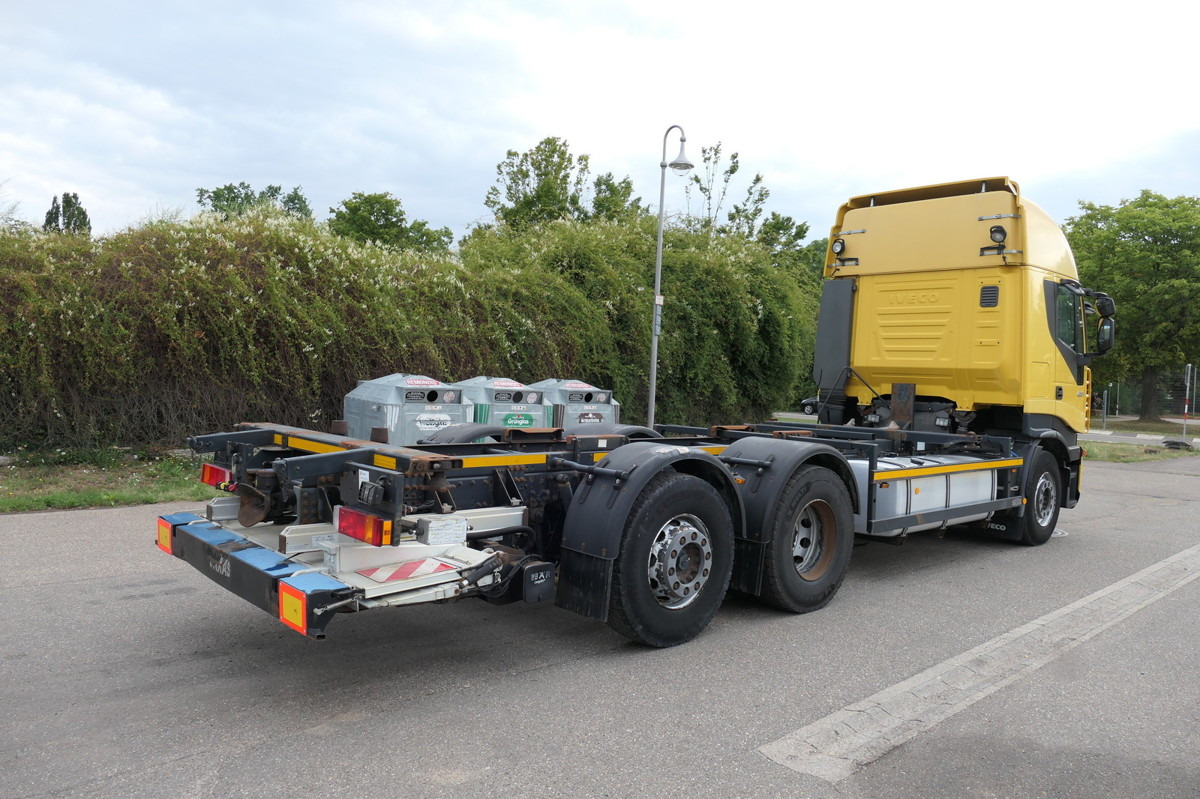 IVECO STRALIS AS 260 S42 Y/FS-CM ECO LBW AHK KLIMA INT - Konteynır taşıyıcı/ Yedek karoser kamyon: fotoğraf 4 IVECO STRALIS AS 260 S42 Y/FS-CM ECO LBW AHK KLIMA INT - Konteynır taşıyıcı/ Yedek karoser kamyon: fotoğraf 4