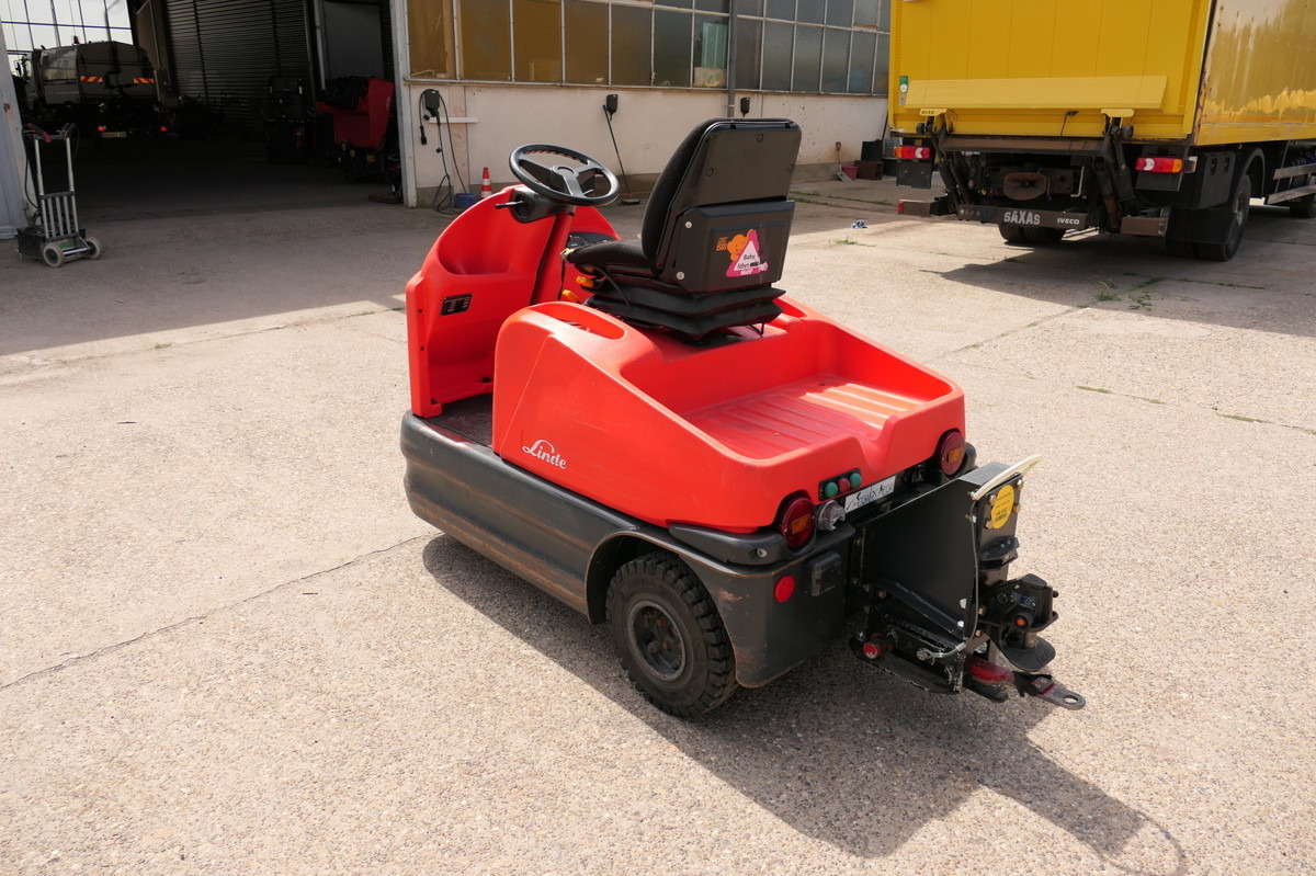 LINDE P 60 Z Schlepper - Akülü çekici: fotoğraf 3 LINDE P 60 Z Schlepper - Akülü çekici: fotoğraf 3