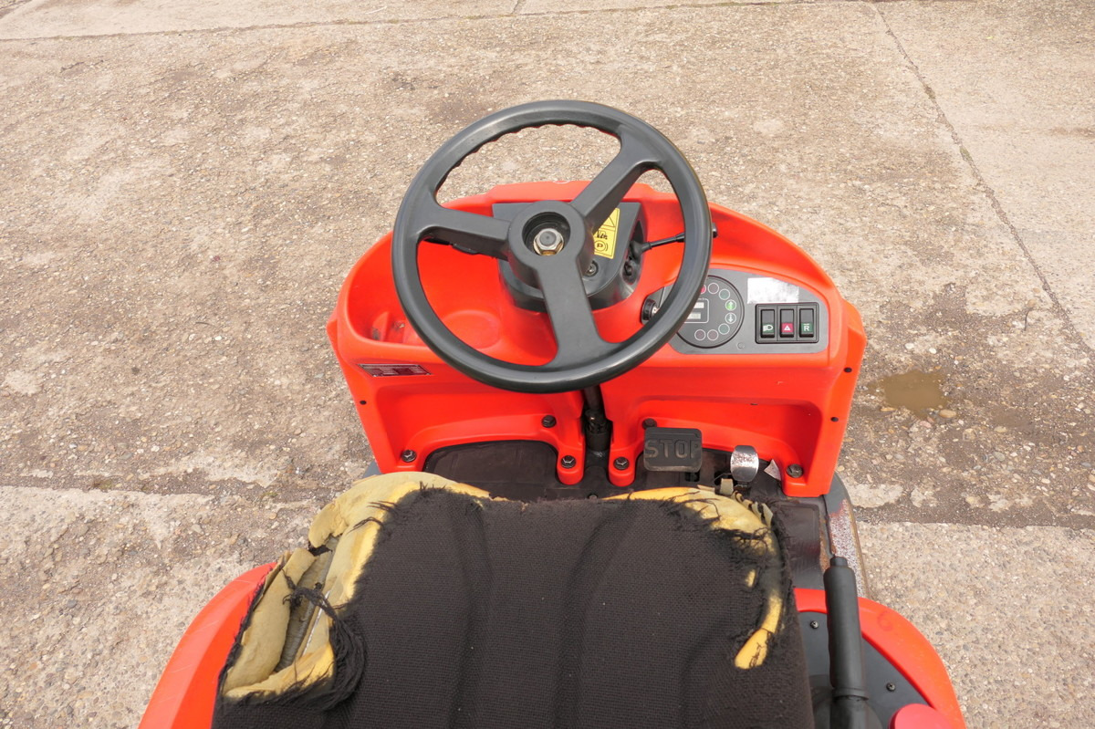 LINDE P 60 Z Schlepper Batterie 21/2020 - Akülü çekici: fotoğraf 5 LINDE P 60 Z Schlepper Batterie 21/2020 - Akülü çekici: fotoğraf 5
