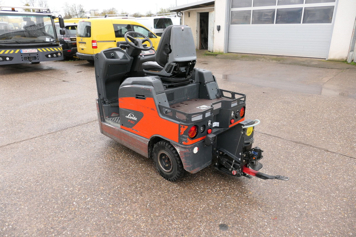 LINDE P 60 Z Schlepper Batterie 40/2020 3-Rad - Akülü çekici: fotoğraf 3 LINDE P 60 Z Schlepper Batterie 40/2020 3-Rad - Akülü çekici: fotoğraf 3