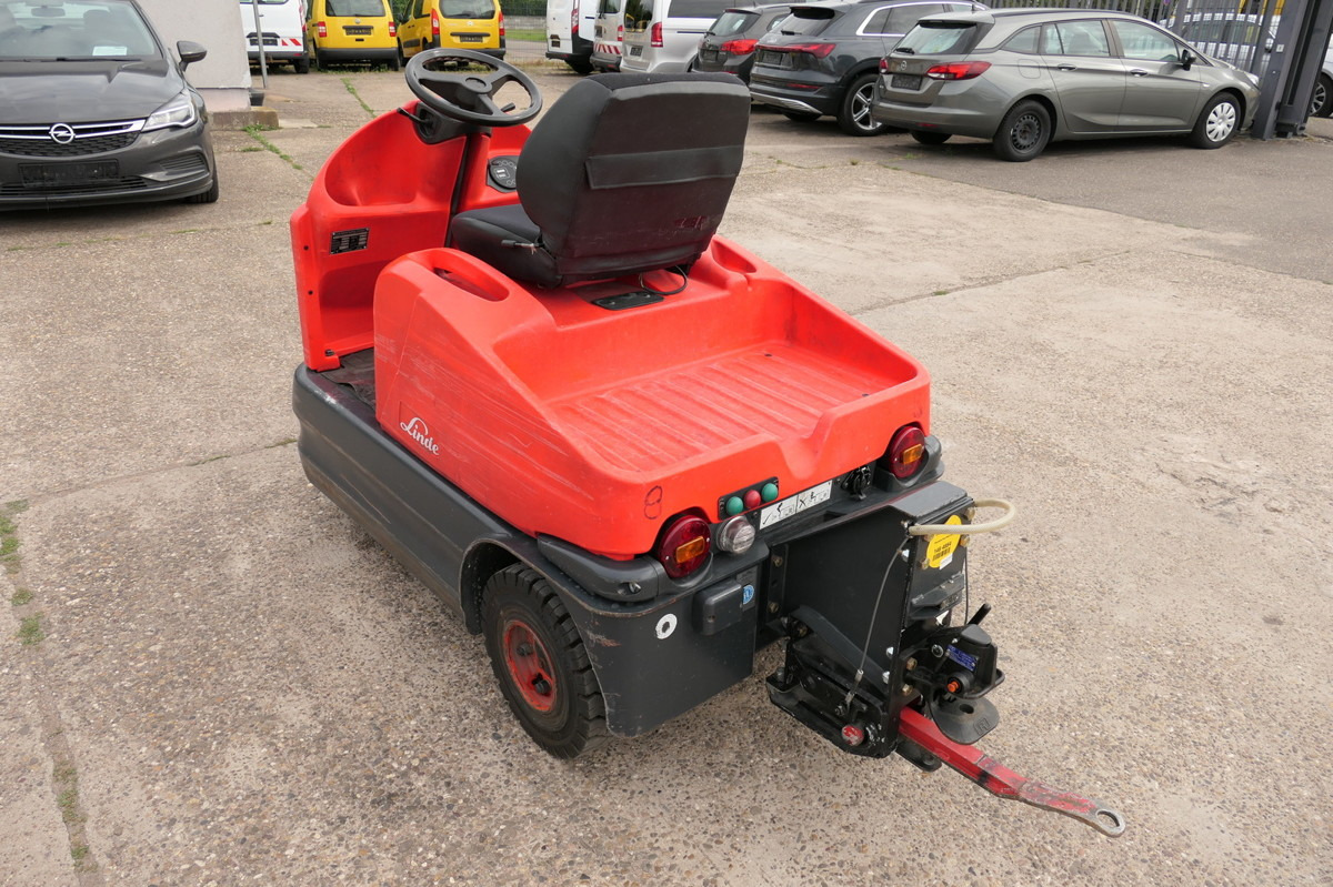 LINDE P 60 Z Schlepper Batterie 50/2018 - Akülü çekici: fotoğraf 3 LINDE P 60 Z Schlepper Batterie 50/2018 - Akülü çekici: fotoğraf 3