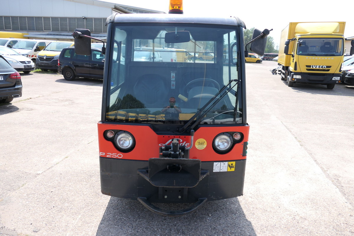 LINDE P250 Schlepper AHK Batterie 50/2020 - Akülü çekici: fotoğraf 2 LINDE P250 Schlepper AHK Batterie 50/2020 - Akülü çekici: fotoğraf 2