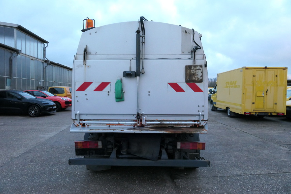 MERCEDES-BENZ Atego 1018 Rechtslenker Schmidt SK 500 R Rückfah - Yol süpürme aracı: fotoğraf 5 MERCEDES-BENZ Atego 1018 Rechtslenker Schmidt SK 500 R Rückfah - Yol süpürme aracı: fotoğraf 5