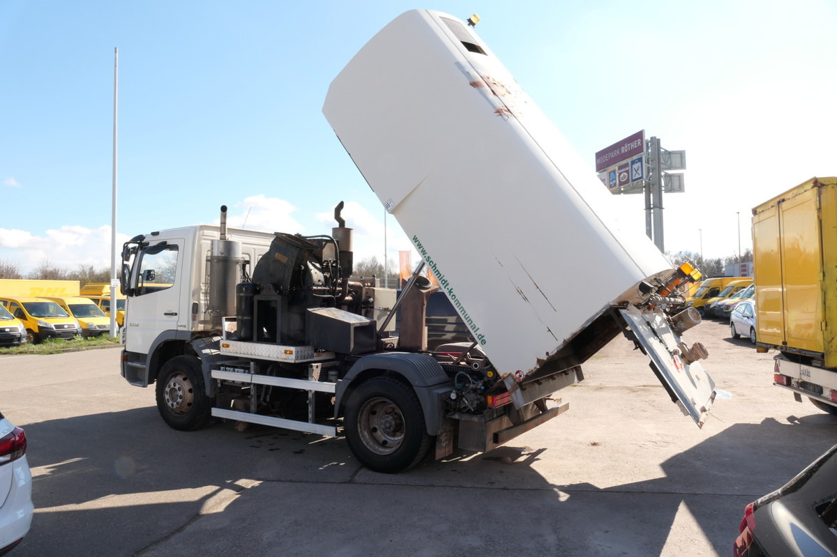 MERCEDES-BENZ Atego 1518 LKO 4x2 - Yol süpürme aracı: fotoğraf 2 MERCEDES-BENZ Atego 1518 LKO 4x2 - Yol süpürme aracı: fotoğraf 2