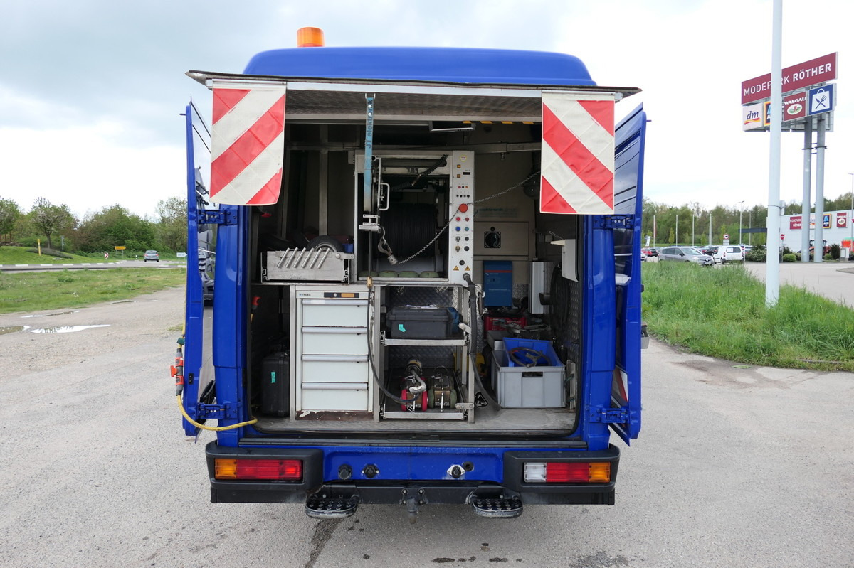 MERCEDES-BENZ Vario 816 D Kanalinspektion Kanal TV Standheizun - Vidanjör: fotoğraf 1 MERCEDES-BENZ Vario 816 D Kanalinspektion Kanal TV Standheizun - Vidanjör: fotoğraf 1