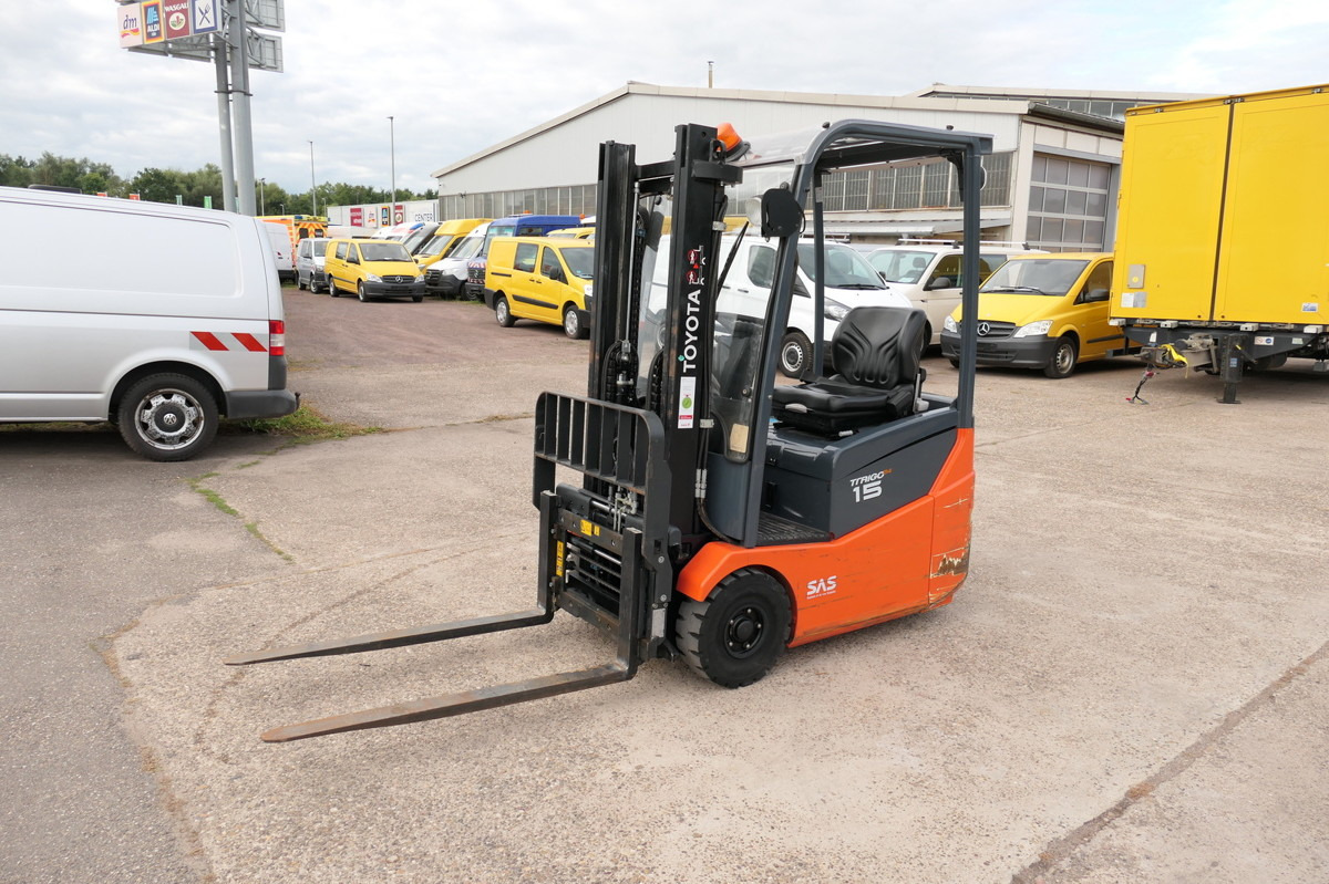 TOYOTA 7 FBEST 15 DUPLEX 4-VENTIL 3-Rad - Elektrikli forklift: fotoğraf 2 TOYOTA 7 FBEST 15 DUPLEX 4-VENTIL 3-Rad - Elektrikli forklift: fotoğraf 2