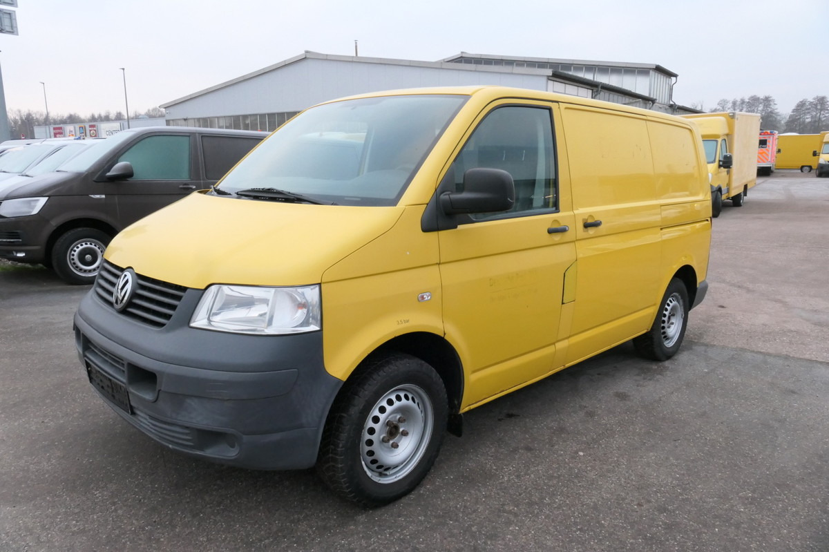 VW T5 Transporter 1.9 TDI PARKTRONIK 2xSCHIEBETÜR - Küçük panelvan: fotoğraf 2 VW T5 Transporter 1.9 TDI PARKTRONIK 2xSCHIEBETÜR - Küçük panelvan: fotoğraf 2