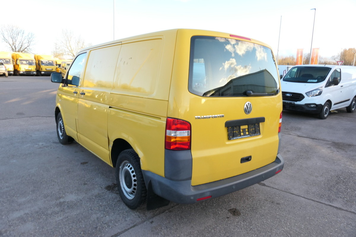 VW T5 Transporter 1.9 TDI PARKTRONIK 2xSCHIEBETÜR - Küçük panelvan: fotoğraf 4 VW T5 Transporter 1.9 TDI PARKTRONIK 2xSCHIEBETÜR - Küçük panelvan: fotoğraf 4