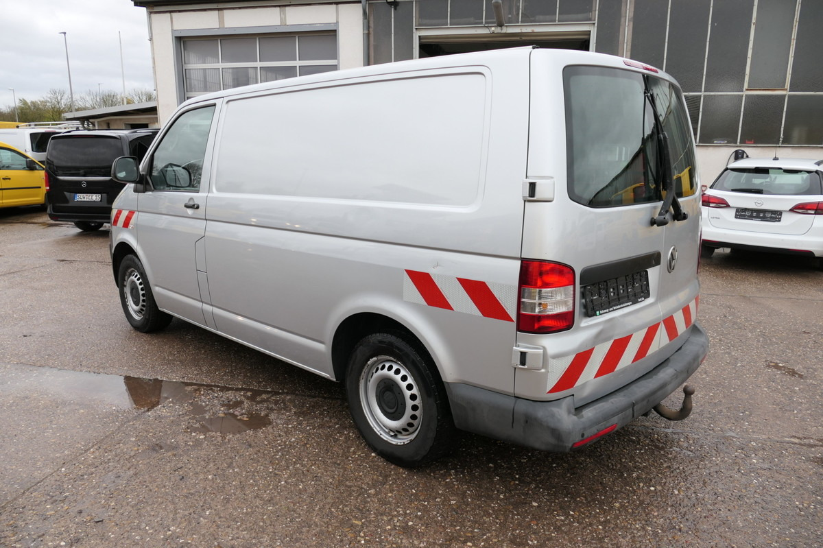 VW T5 Transporter 2.0 TDI 2-Sitzer 4 Motion AHK KLI - Küçük panelvan: fotoğraf 5 VW T5 Transporter 2.0 TDI 2-Sitzer 4 Motion AHK KLI - Küçük panelvan: fotoğraf 5