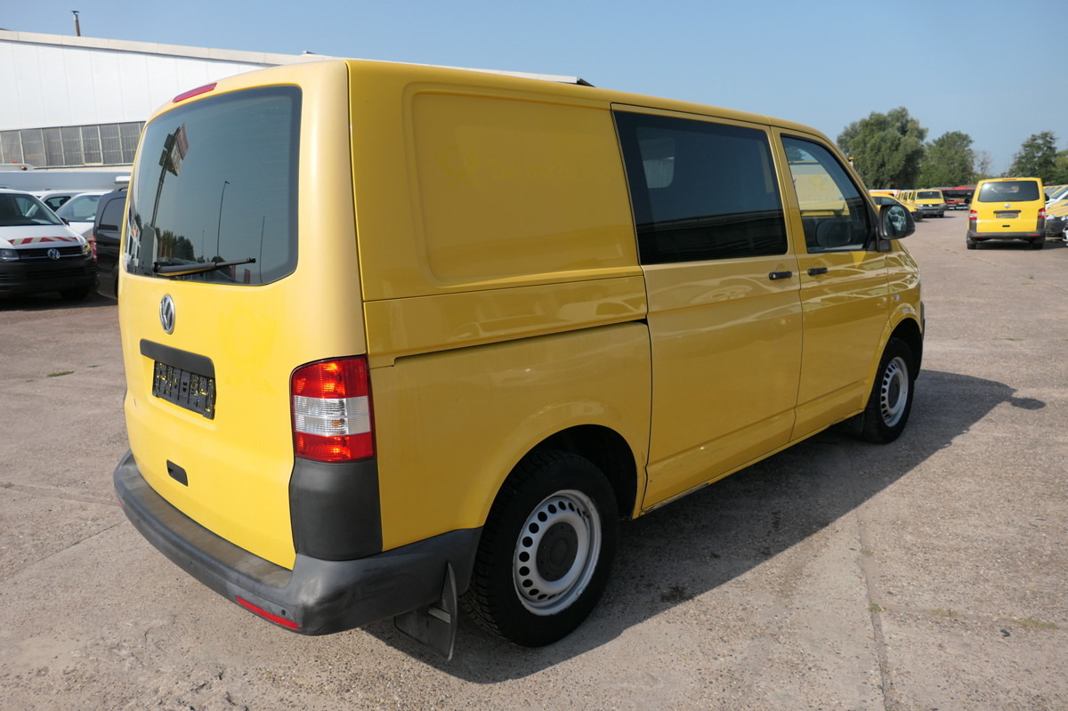 VW T5 Transporter 2.0 TDI 2-Sitzer CoC 2xSCHIEBETÜR - Küçük panelvan: fotoğraf 4 VW T5 Transporter 2.0 TDI 2-Sitzer CoC 2xSCHIEBETÜR - Küçük panelvan: fotoğraf 4