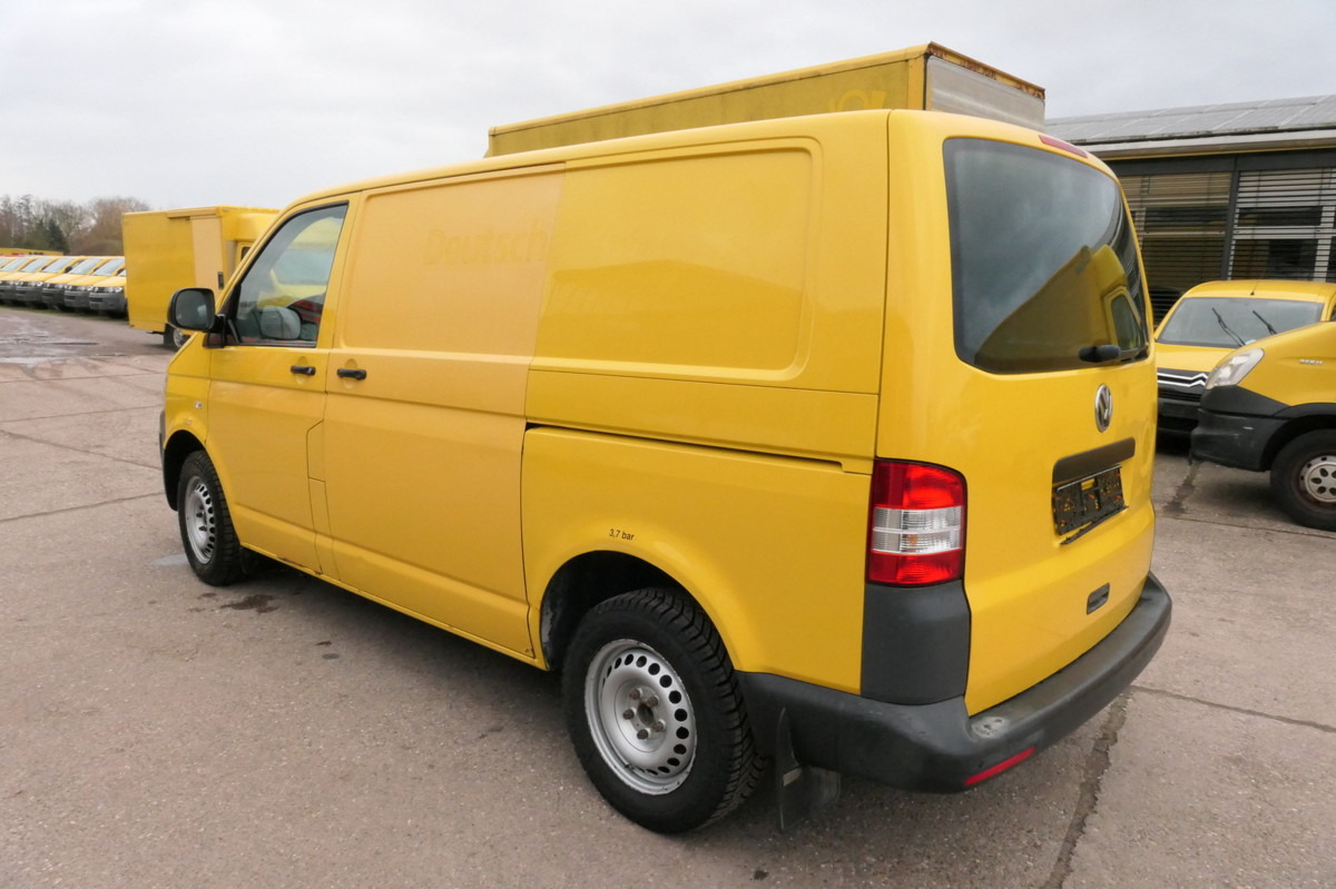 VW T5 Transporter 2.0 TDI 2-Sitzer PARKTRONIK EUR5 - Küçük panelvan: fotoğraf 5 VW T5 Transporter 2.0 TDI 2-Sitzer PARKTRONIK EUR5 - Küçük panelvan: fotoğraf 5