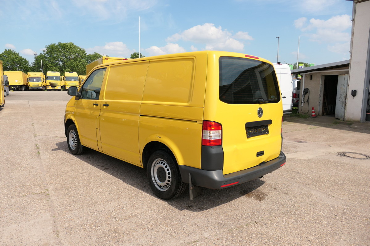 VW T5 Transporter 2.0 TDI COC - Küçük panelvan: fotoğraf 4 VW T5 Transporter 2.0 TDI COC - Küçük panelvan: fotoğraf 4