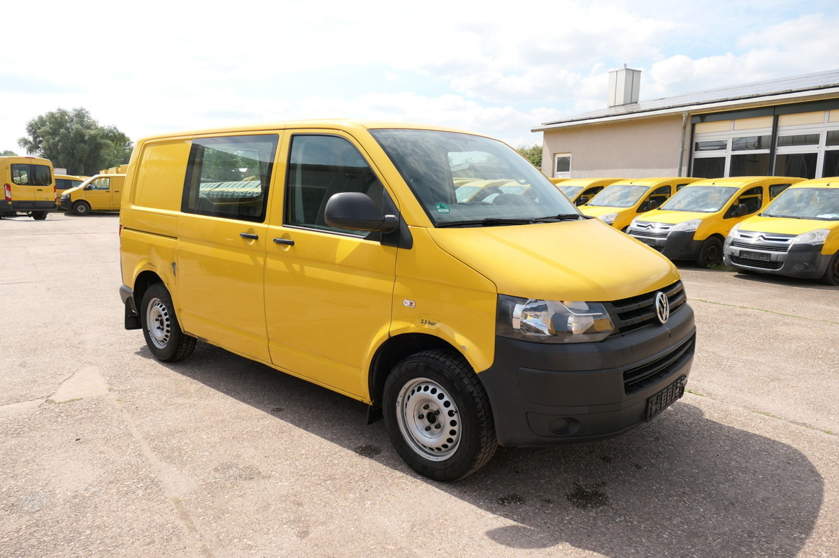 VW T5 Transporter 2.0 TDI COC - Küçük panelvan: fotoğraf 2 VW T5 Transporter 2.0 TDI COC - Küçük panelvan: fotoğraf 2