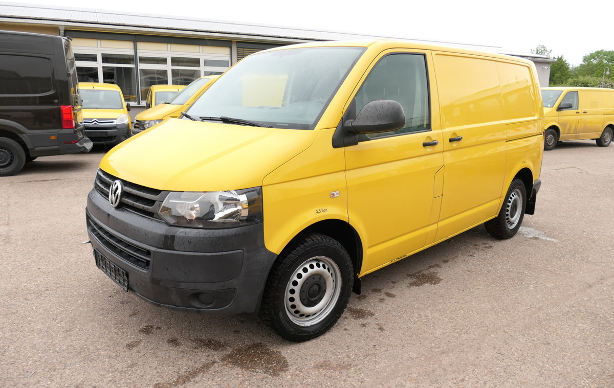 VW T5 Transporter 2.0 TDI COC - Küçük panelvan: fotoğraf 3 VW T5 Transporter 2.0 TDI COC - Küçük panelvan: fotoğraf 3