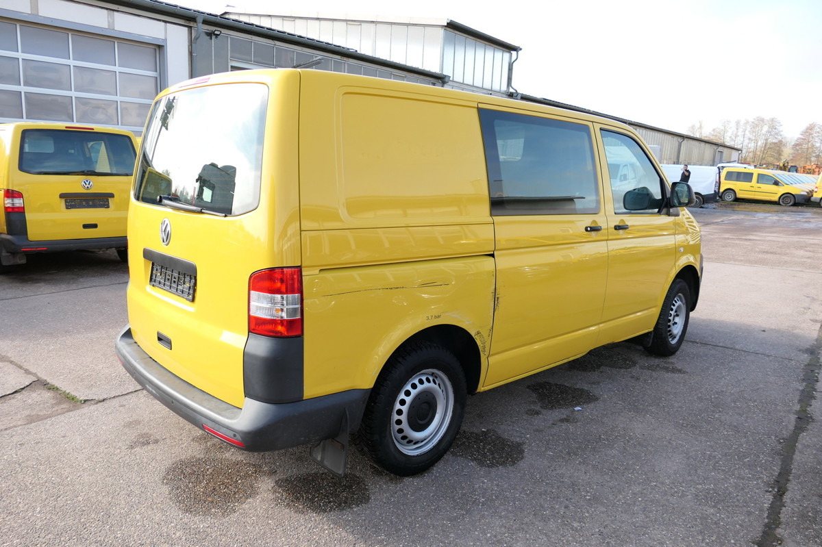 VW T5 Transporter 2.0 TDI EURO-5 CoC PARKTRONIK - Küçük panelvan: fotoğraf 5 VW T5 Transporter 2.0 TDI EURO-5 CoC PARKTRONIK - Küçük panelvan: fotoğraf 5