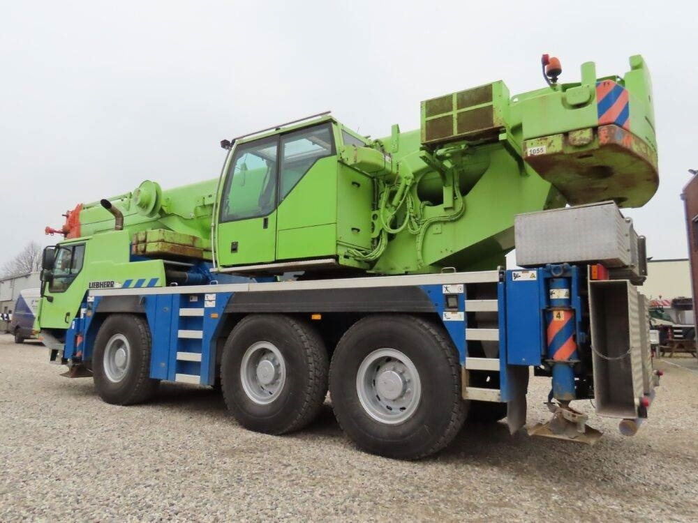 Liebherr LTM 1055-3.2 - All-terrain vinç: fotoğraf 3 Liebherr LTM 1055-3.2 - All-terrain vinç: fotoğraf 3