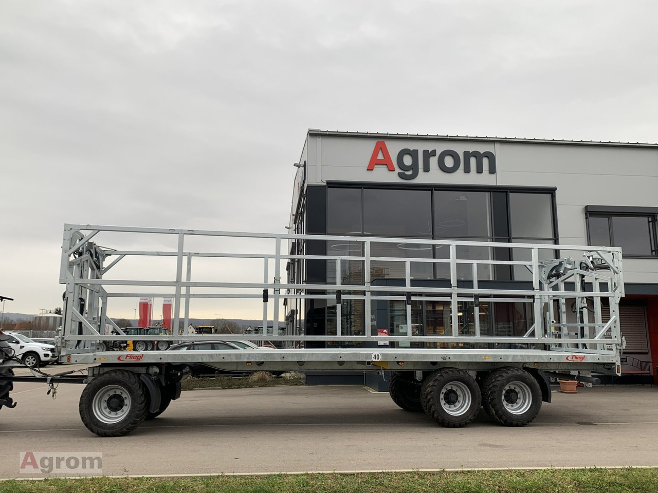 Fliegl DPW 210 BL - Platform traktör römorku: fotoğraf 2 Fliegl DPW 210 BL - Platform traktör römorku: fotoğraf 2