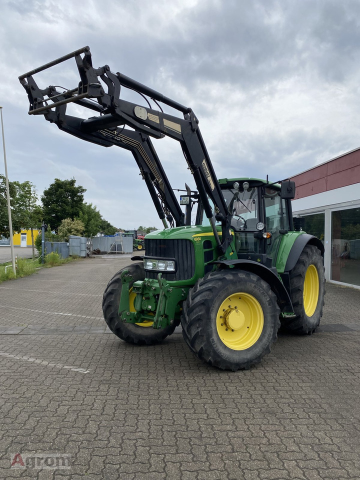 John Deere 6930 Premium - Traktör: fotoğraf 5 John Deere 6930 Premium - Traktör: fotoğraf 5