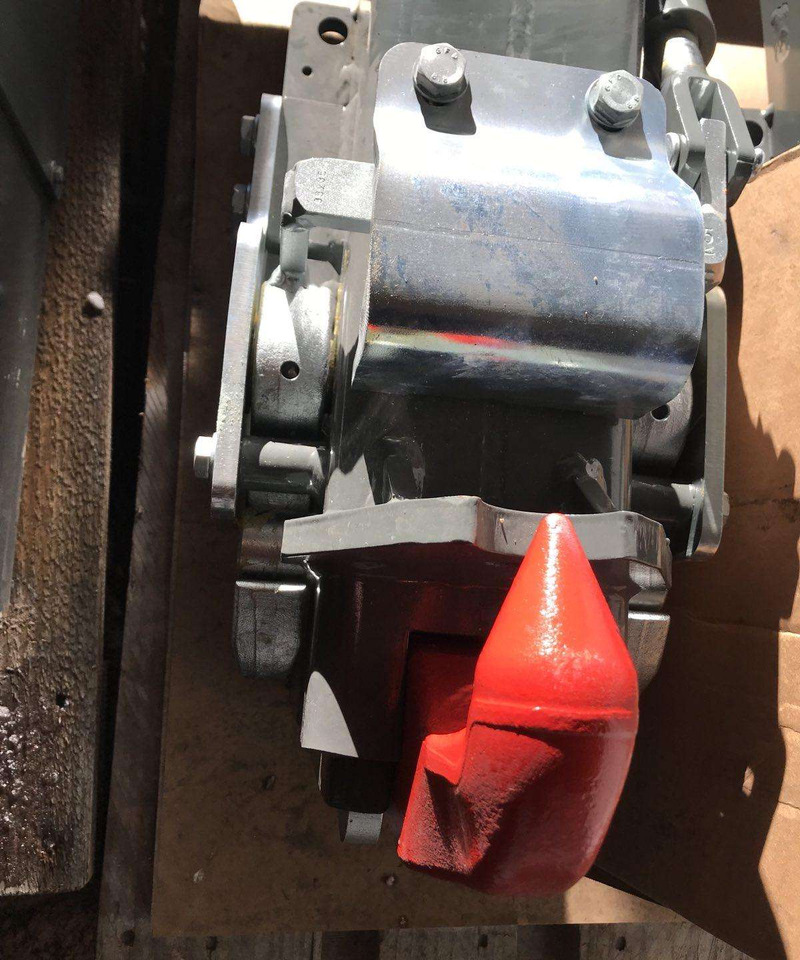 Merlo Merlo - Kaporta - Tarım araçları: fotoğraf 5 Merlo Merlo - Kaporta - Tarım araçları: fotoğraf 5