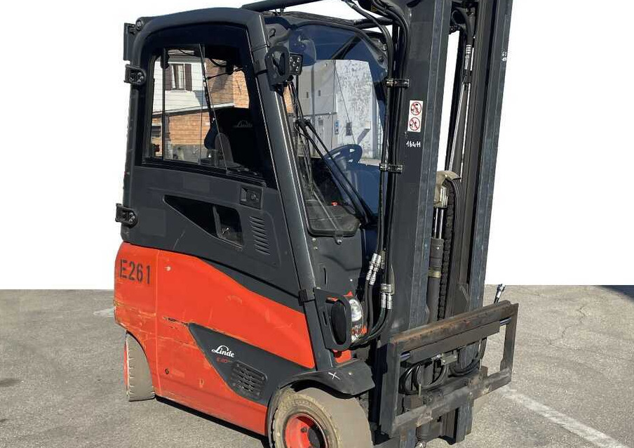 Linde E 20 PH - Elektrikli forklift: fotoğraf 1 Linde E 20 PH - Elektrikli forklift: fotoğraf 1