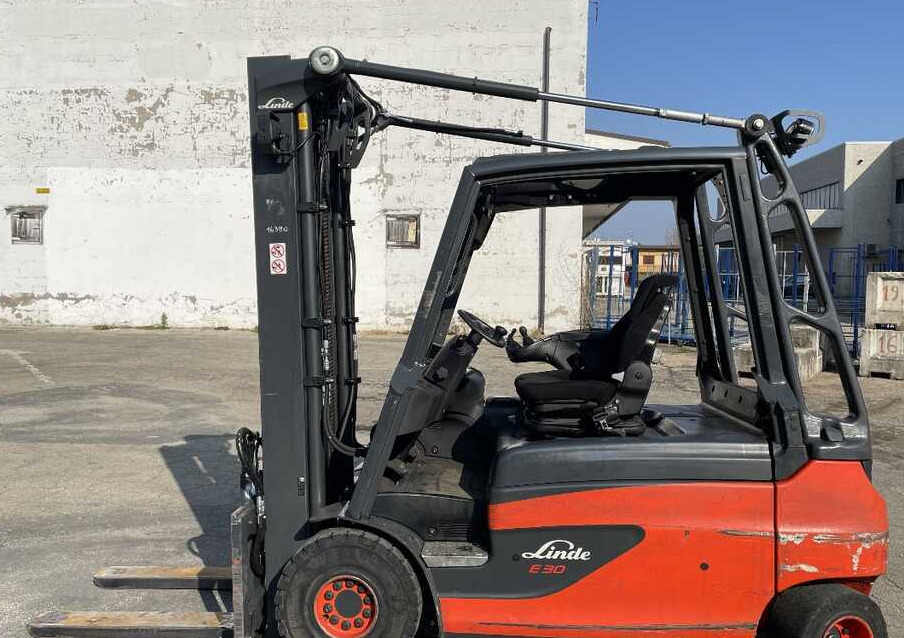 Linde E 30 L (batt. 2020) - Elektrikli forklift: fotoğraf 1 Linde E 30 L (batt. 2020) - Elektrikli forklift: fotoğraf 1
