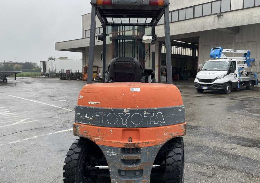 Toyota 7 FBMF 40 (BATTERIA NUOVA) - Elektrikli forklift: fotoğraf 4 Toyota 7 FBMF 40 (BATTERIA NUOVA) - Elektrikli forklift: fotoğraf 4