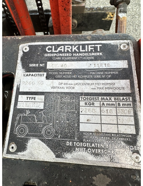 Clark DCY 40 - Dizel forklift: fotoğraf 5 Clark DCY 40 - Dizel forklift: fotoğraf 5
