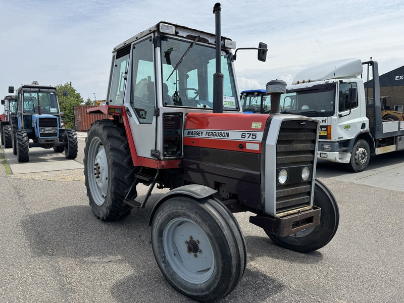 Massey Ferguson 675 - Traktör: fotoğraf 3 Massey Ferguson 675 - Traktör: fotoğraf 3