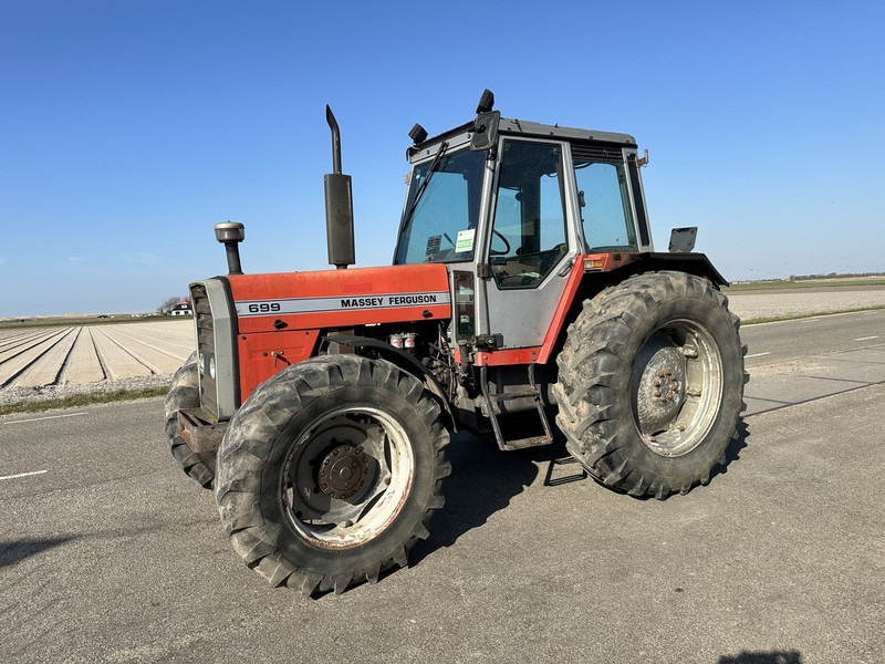 Massey Ferguson 699 - Traktör: fotoğraf 1 Massey Ferguson 699 - Traktör: fotoğraf 1