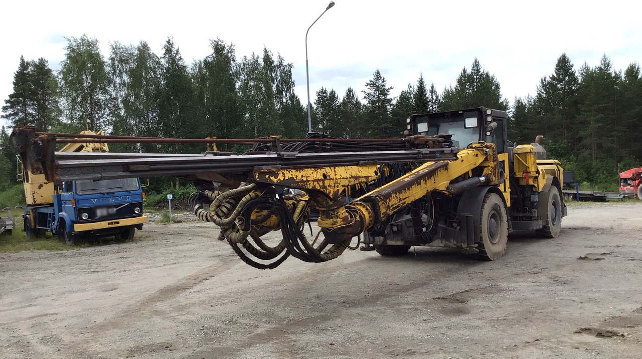 Atlas Copco E2C - Yatay sondaj makinesi: fotoğraf 3 Atlas Copco E2C - Yatay sondaj makinesi: fotoğraf 3