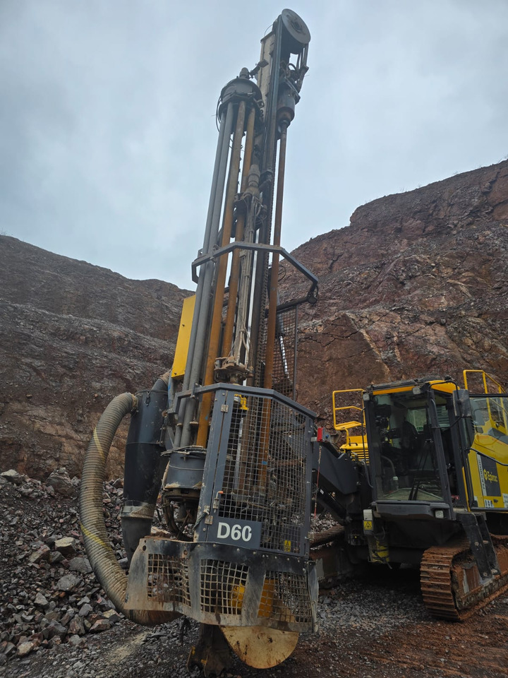 Atlas Copco (Epiroc) FlexiROC D60-10SF - Burgu makinesi: fotoğraf 4 Atlas Copco (Epiroc) FlexiROC D60-10SF - Burgu makinesi: fotoğraf 4
