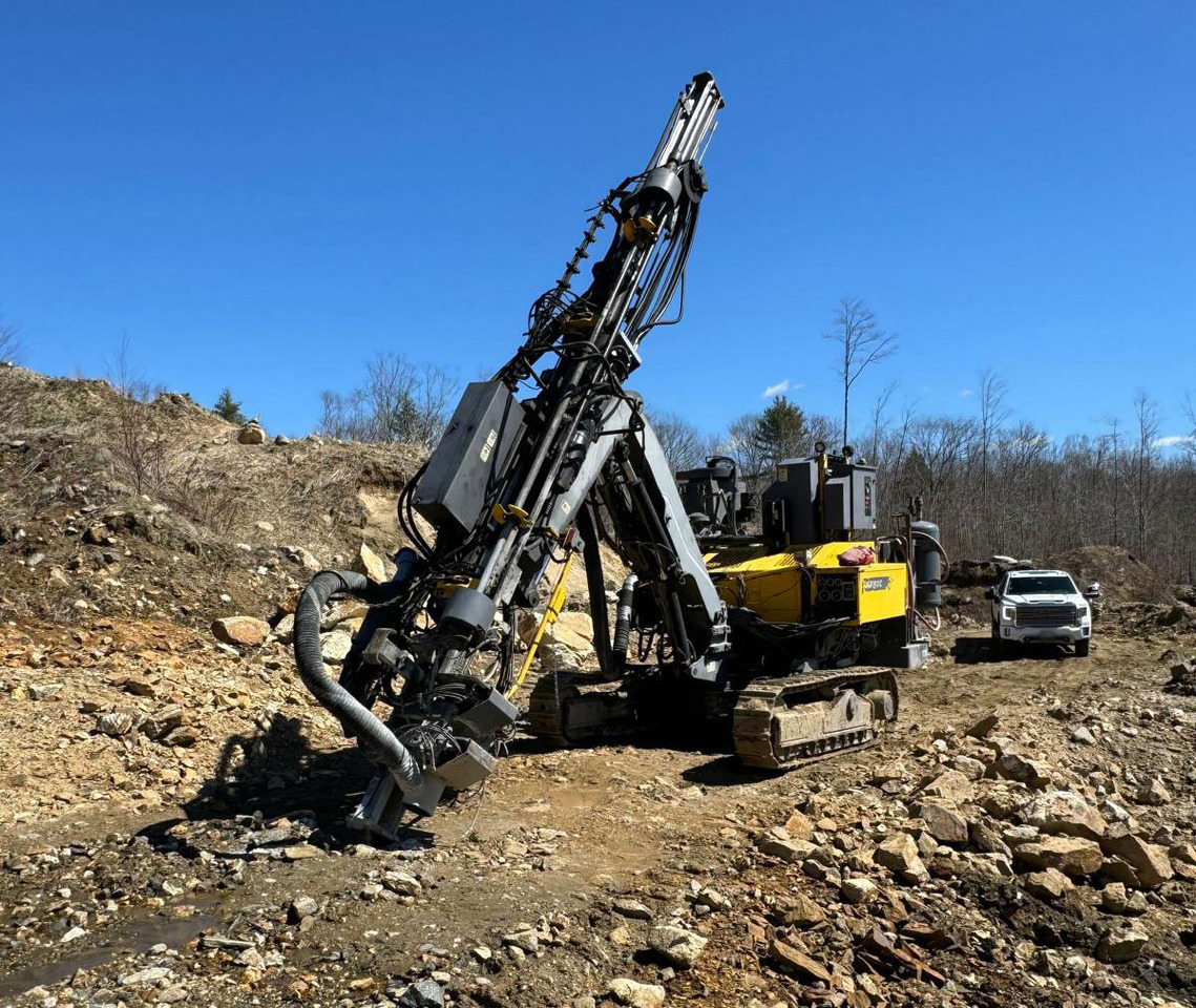 Atlas Copco FlexiROC T30R - Burgu makinesi: fotoğraf 2 Atlas Copco FlexiROC T30R - Burgu makinesi: fotoğraf 2