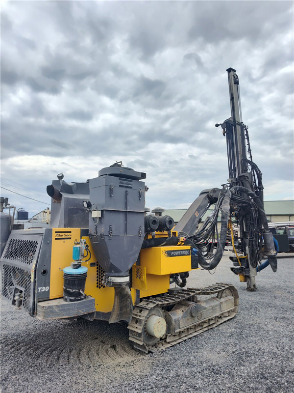 Atlas Copco PowerROC T30 - Burgu makinesi: fotoğraf 4 Atlas Copco PowerROC T30 - Burgu makinesi: fotoğraf 4