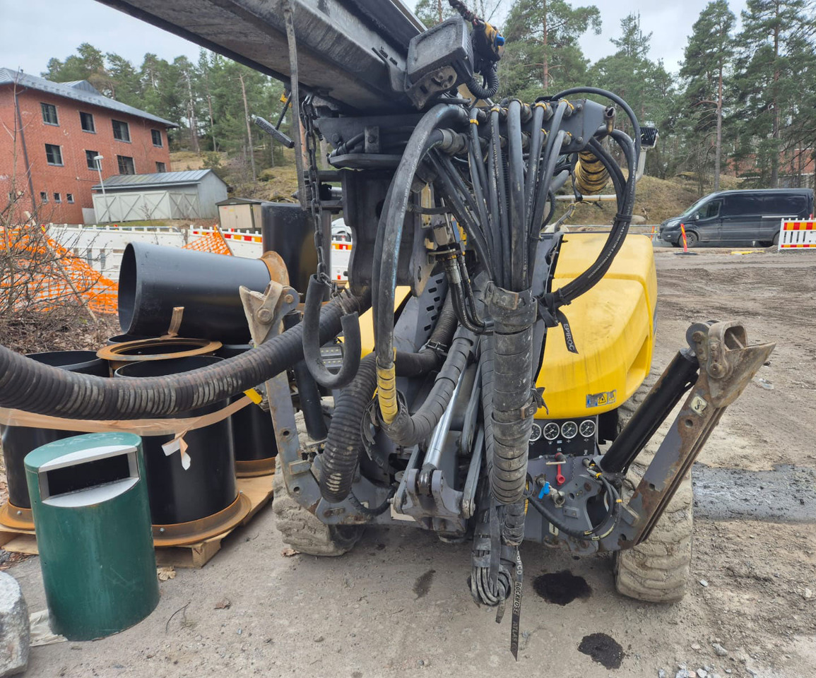 Atlas Copco ROC T15 - Burgu makinesi: fotoğraf 5 Atlas Copco ROC T15 - Burgu makinesi: fotoğraf 5