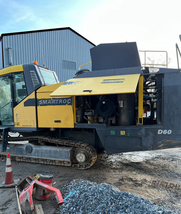 Atlas Copco SmartROC D60 - Burgu makinesi: fotoğraf 4 Atlas Copco SmartROC D60 - Burgu makinesi: fotoğraf 4