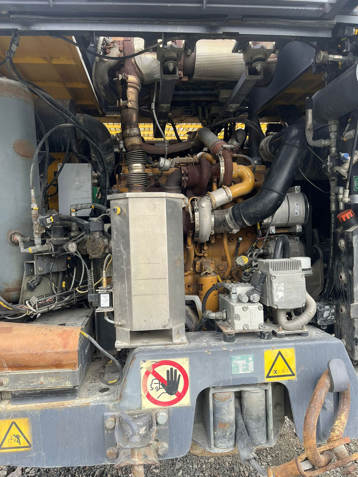 Atlas Copco SmartROC T35-11 - Burgu makinesi: fotoğraf 4 Atlas Copco SmartROC T35-11 - Burgu makinesi: fotoğraf 4