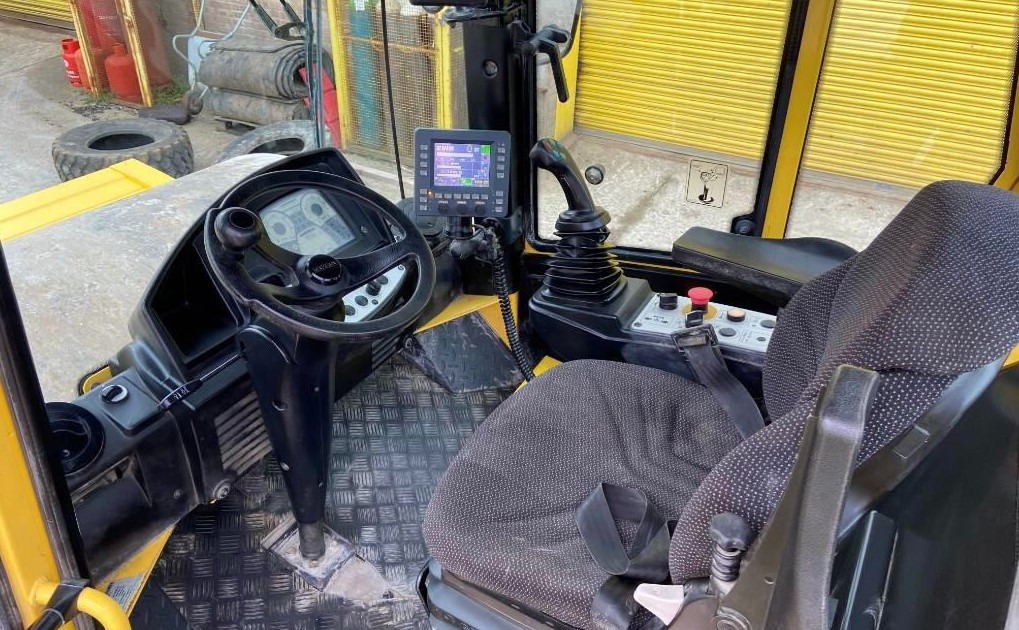 Bomag BW 226 DH-41 BVC - Kompaktör: fotoğraf 4 Bomag BW 226 DH-41 BVC - Kompaktör: fotoğraf 4