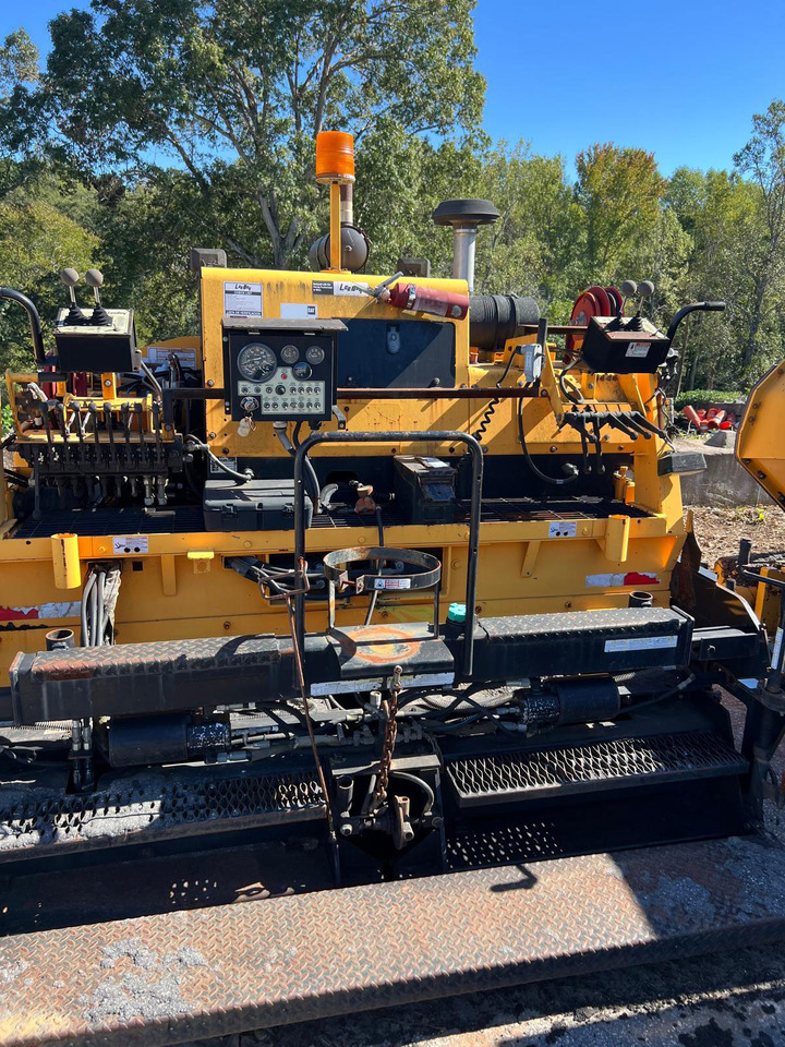 Caterpillar AP500F - Asfalt serici: fotoğraf 5 Caterpillar AP500F - Asfalt serici: fotoğraf 5