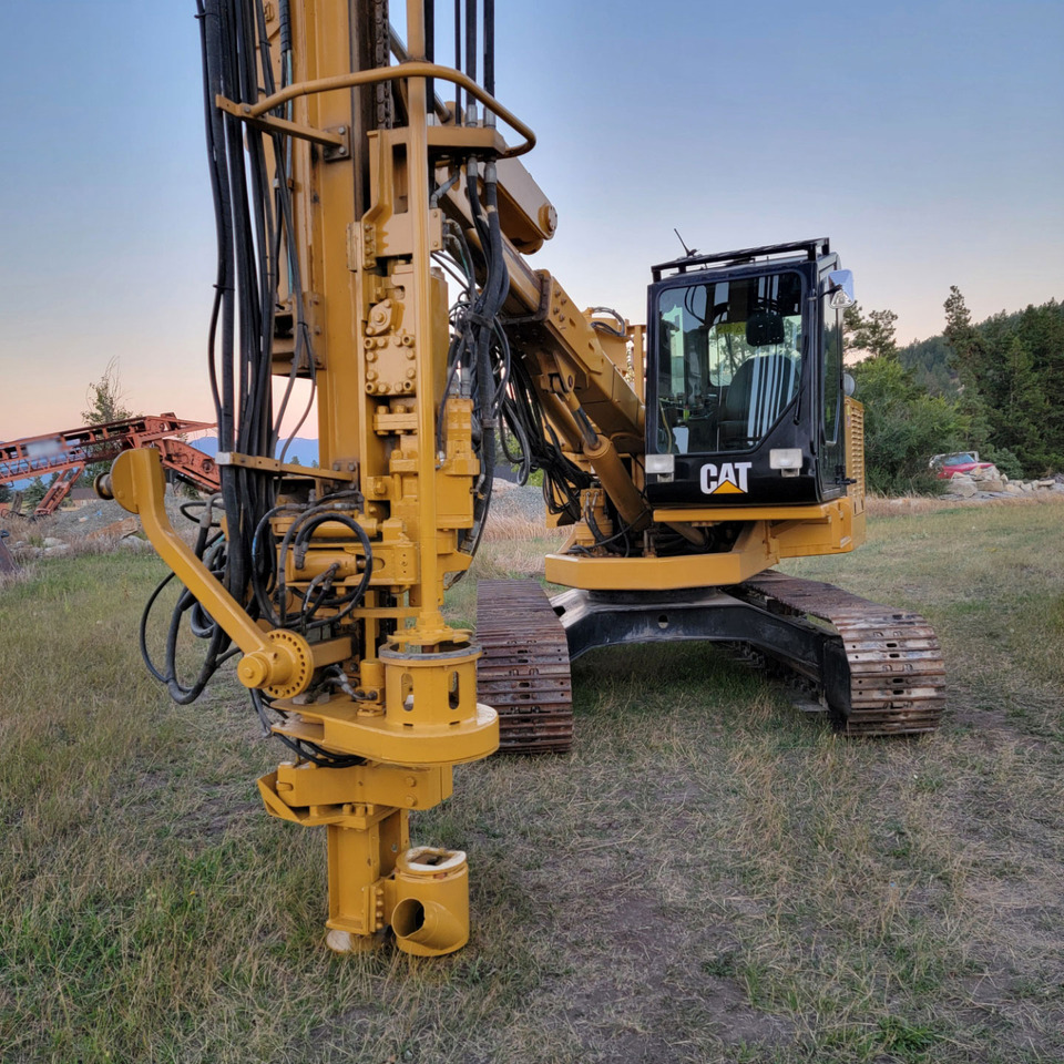 Caterpillar MD5050T - Burgu makinesi: fotoğraf 3 Caterpillar MD5050T - Burgu makinesi: fotoğraf 3