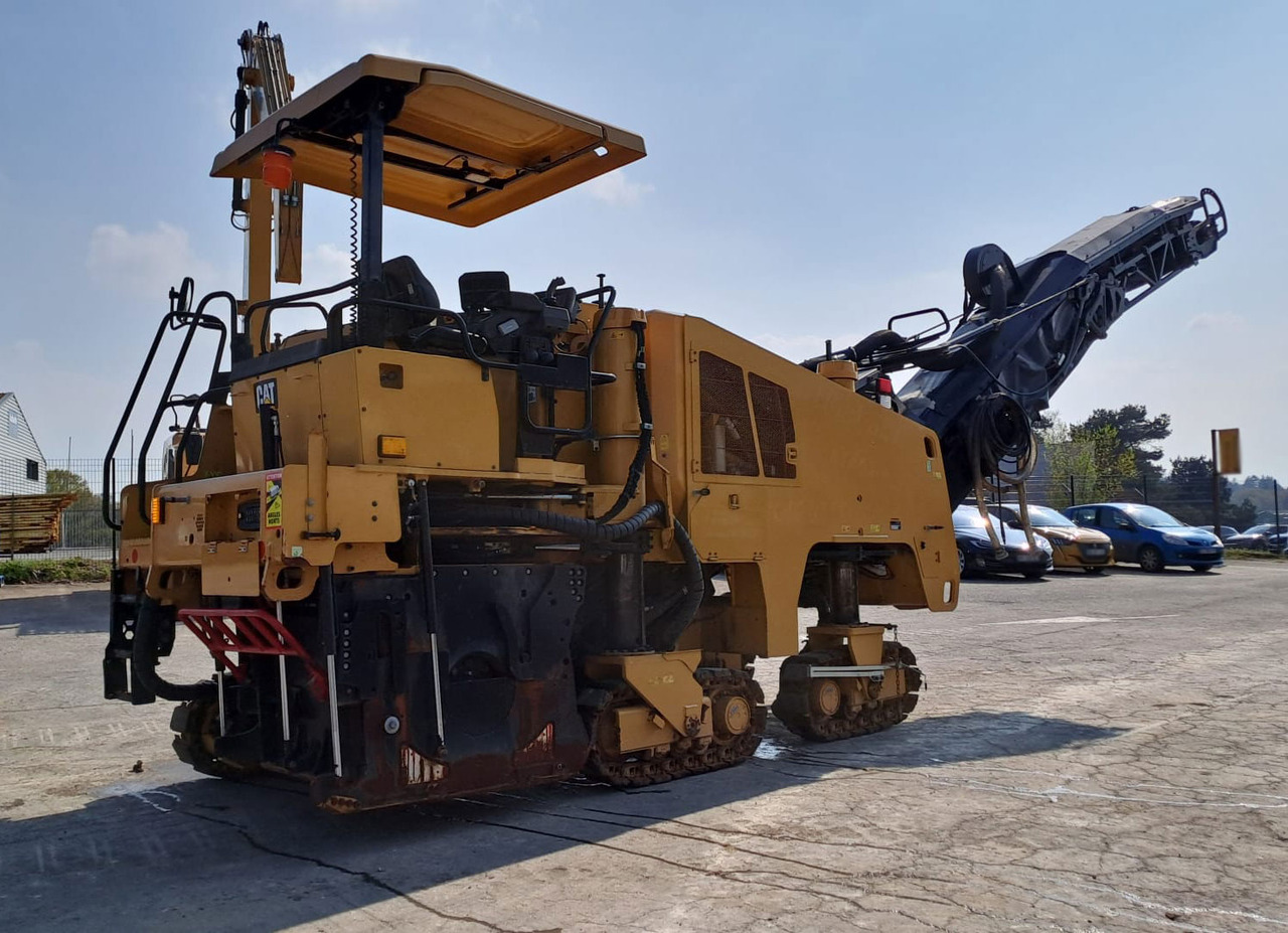 Caterpillar PM-310 - Asfalt freze: fotoğraf 4 Caterpillar PM-310 - Asfalt freze: fotoğraf 4