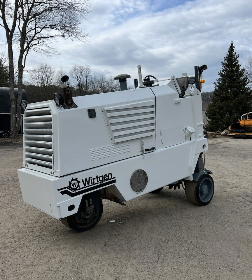 Ditch Witch W 500 - Asfalt freze: fotoğraf 3 Ditch Witch W 500 - Asfalt freze: fotoğraf 3