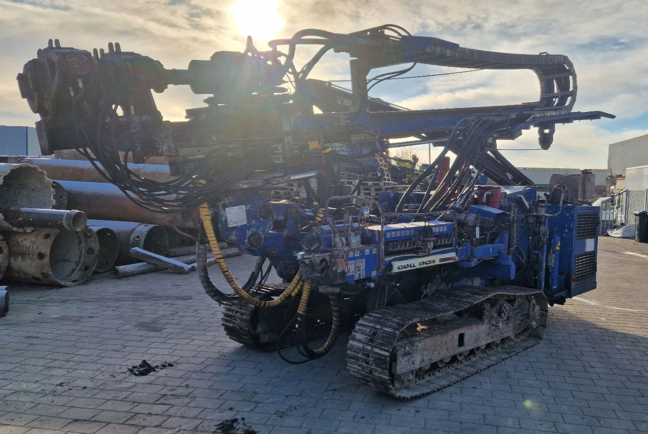 Hutte HBR 504 - Kazık çakma makinası: fotoğraf 5 Hutte HBR 504 - Kazık çakma makinası: fotoğraf 5