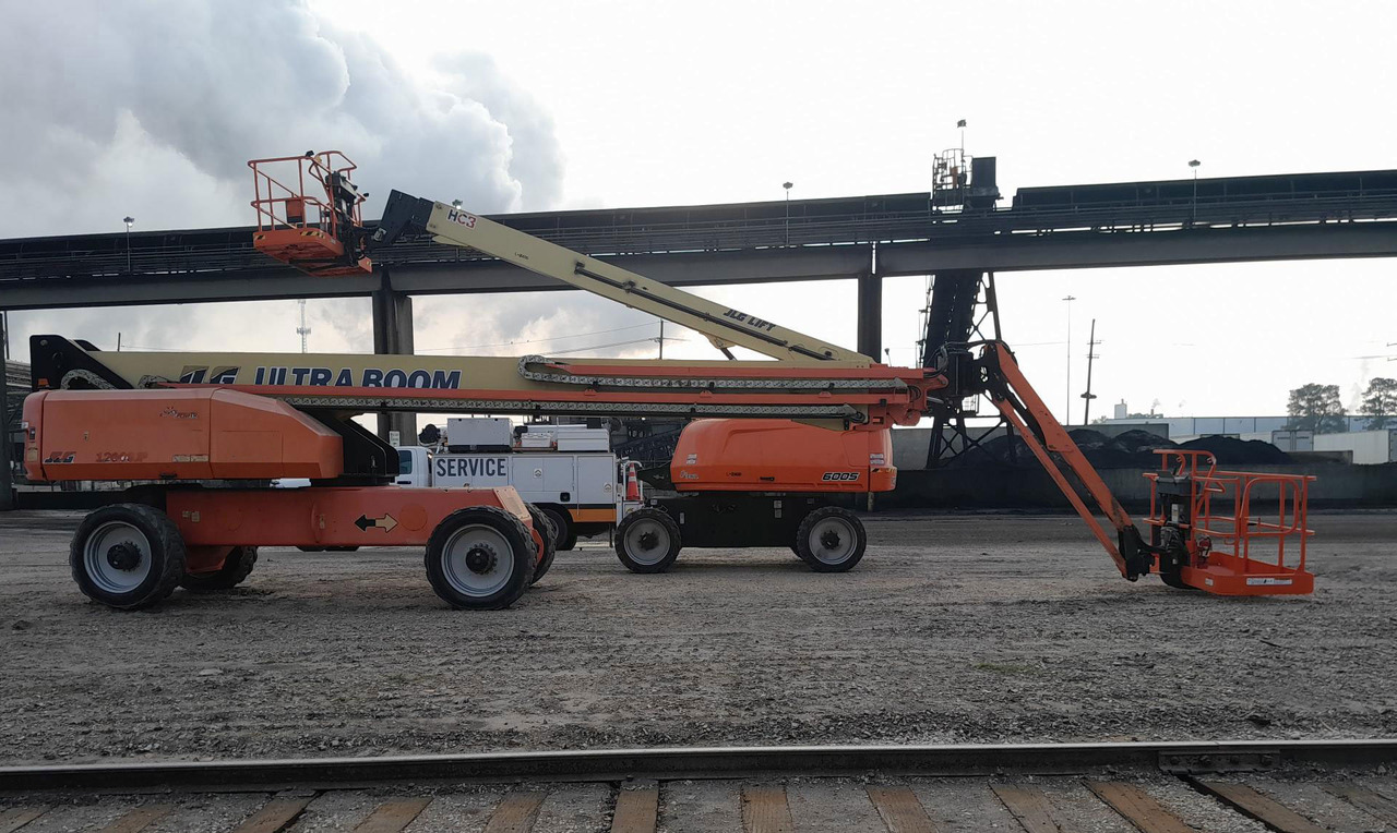 JLG 1200SJP - Teleskopik tekerlekli yükleyici: fotoğraf 1 JLG 1200SJP - Teleskopik tekerlekli yükleyici: fotoğraf 1