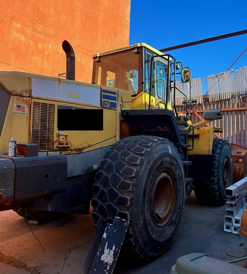 Komatsu WA450-5L - Tekerlekli yükleyici: fotoğraf 3 Komatsu WA450-5L - Tekerlekli yükleyici: fotoğraf 3