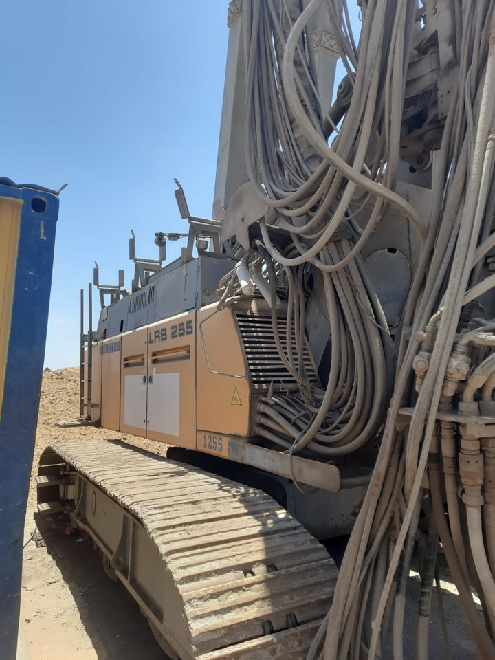 Liebherr LRB 255 - Kazık çakma makinası: fotoğraf 3 Liebherr LRB 255 - Kazık çakma makinası: fotoğraf 3