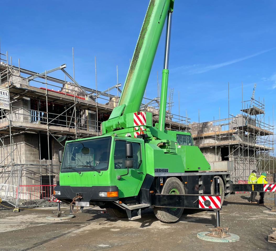 Liebherr LTM 1040-2.1 - Mobil vinç: fotoğraf 2 Liebherr LTM 1040-2.1 - Mobil vinç: fotoğraf 2