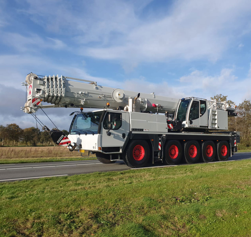 Liebherr LTM 1095-5.1 - Mobil vinç: fotoğraf 1 Liebherr LTM 1095-5.1 - Mobil vinç: fotoğraf 1