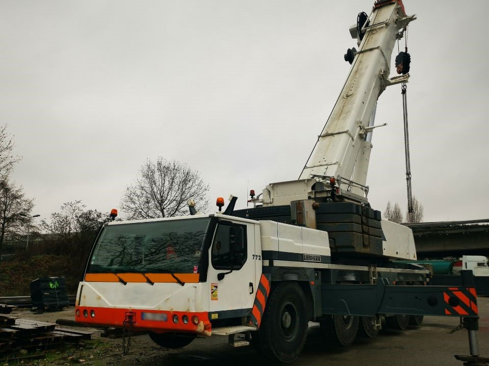 Liebherr LTM 1200-5.1 - Mobil vinç: fotoğraf 1 Liebherr LTM 1200-5.1 - Mobil vinç: fotoğraf 1