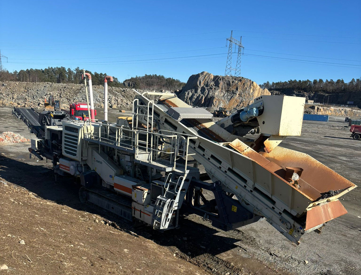 Metso LT 300 HPS - Konik kırıcı: fotoğraf 4 Metso LT 300 HPS - Konik kırıcı: fotoğraf 4